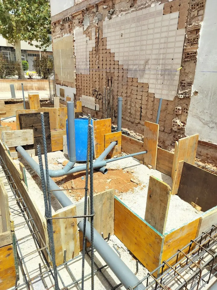 Instalación de saneamiento sobre forjado en obra nueva